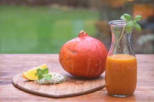 Saft Birne Kürbis Alfalfa-Sprossen